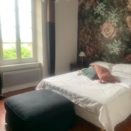 Maison Corbert بيت ضيافة